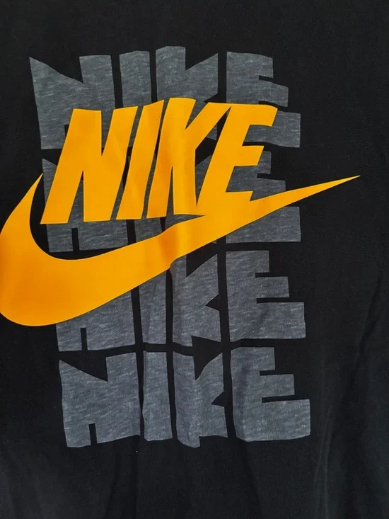 Nike Men's Black Short Sleeve T-Shirt Medium 100% Cotton - Picture 2 of 5